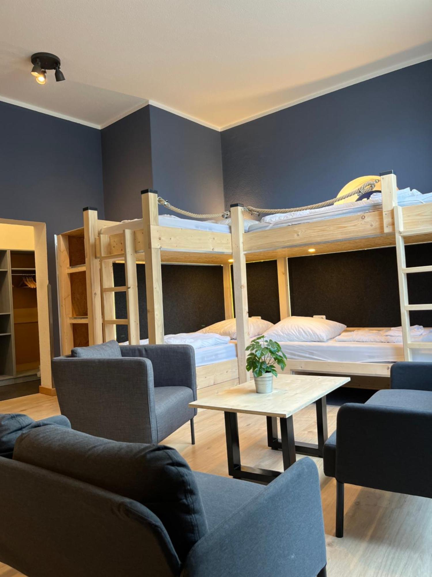 Blue Doors Hostel Ktv Rostock Exterior photo